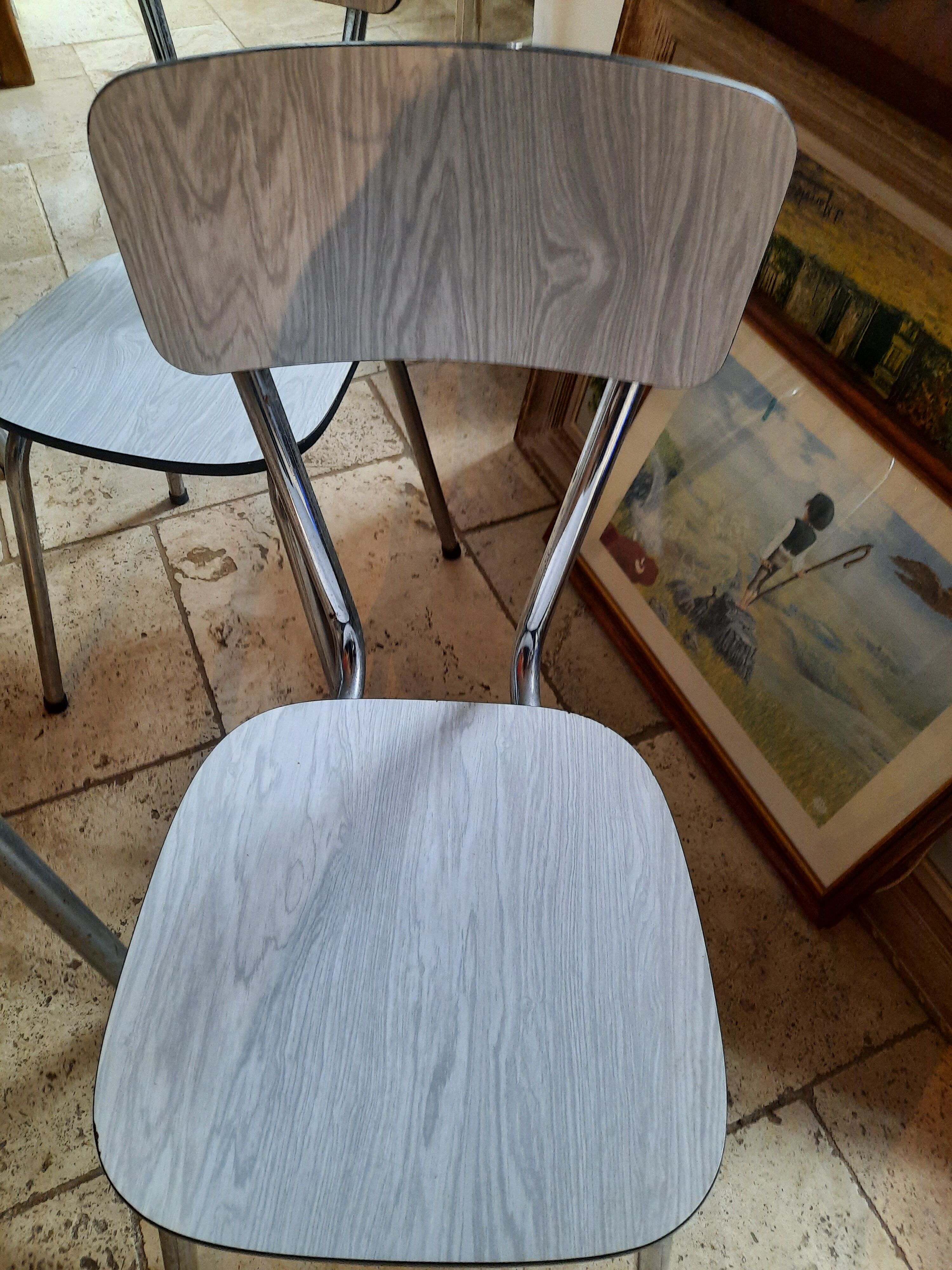 Formica table, 4 chairs and 1 stool
