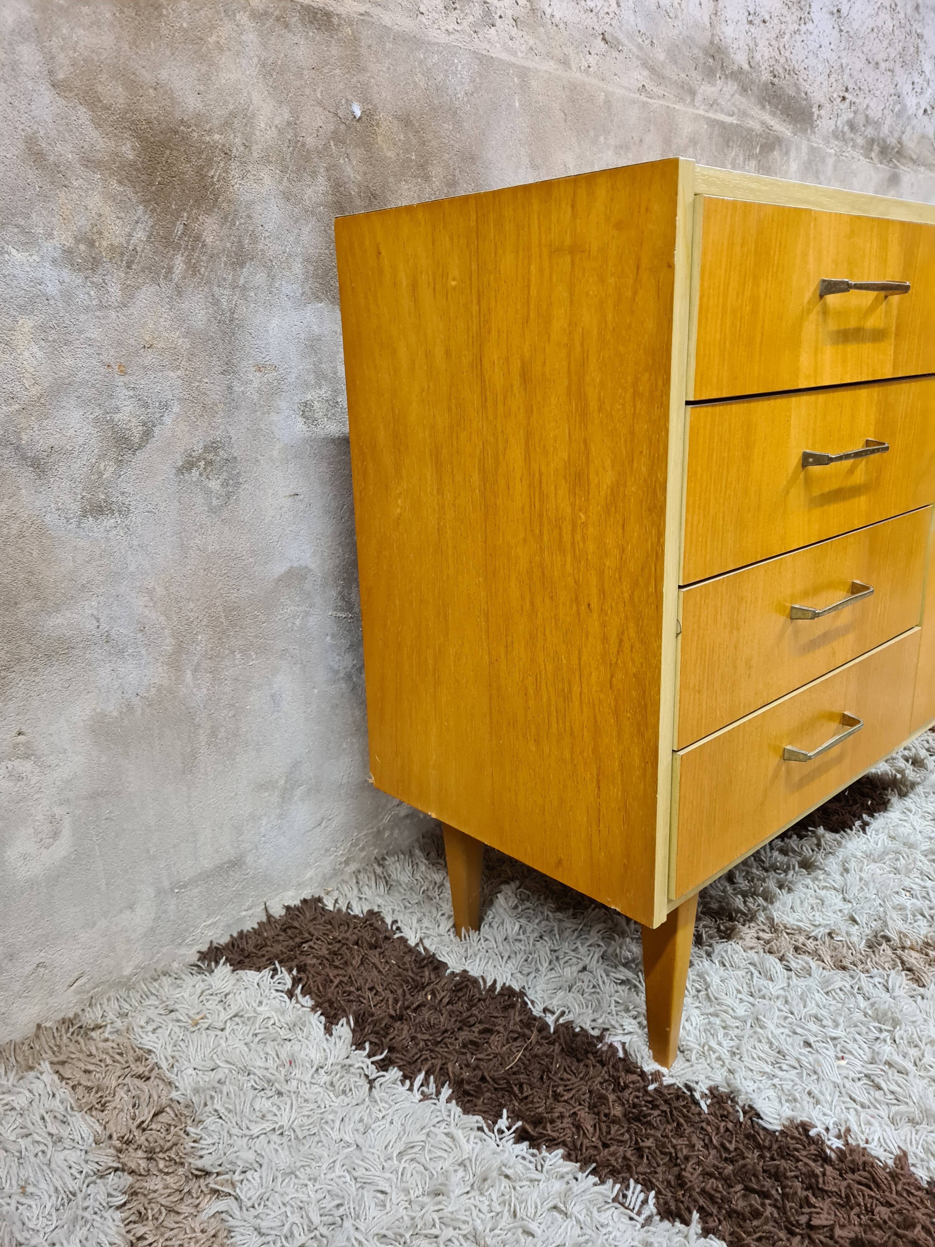 Scandinavian chess of drawer