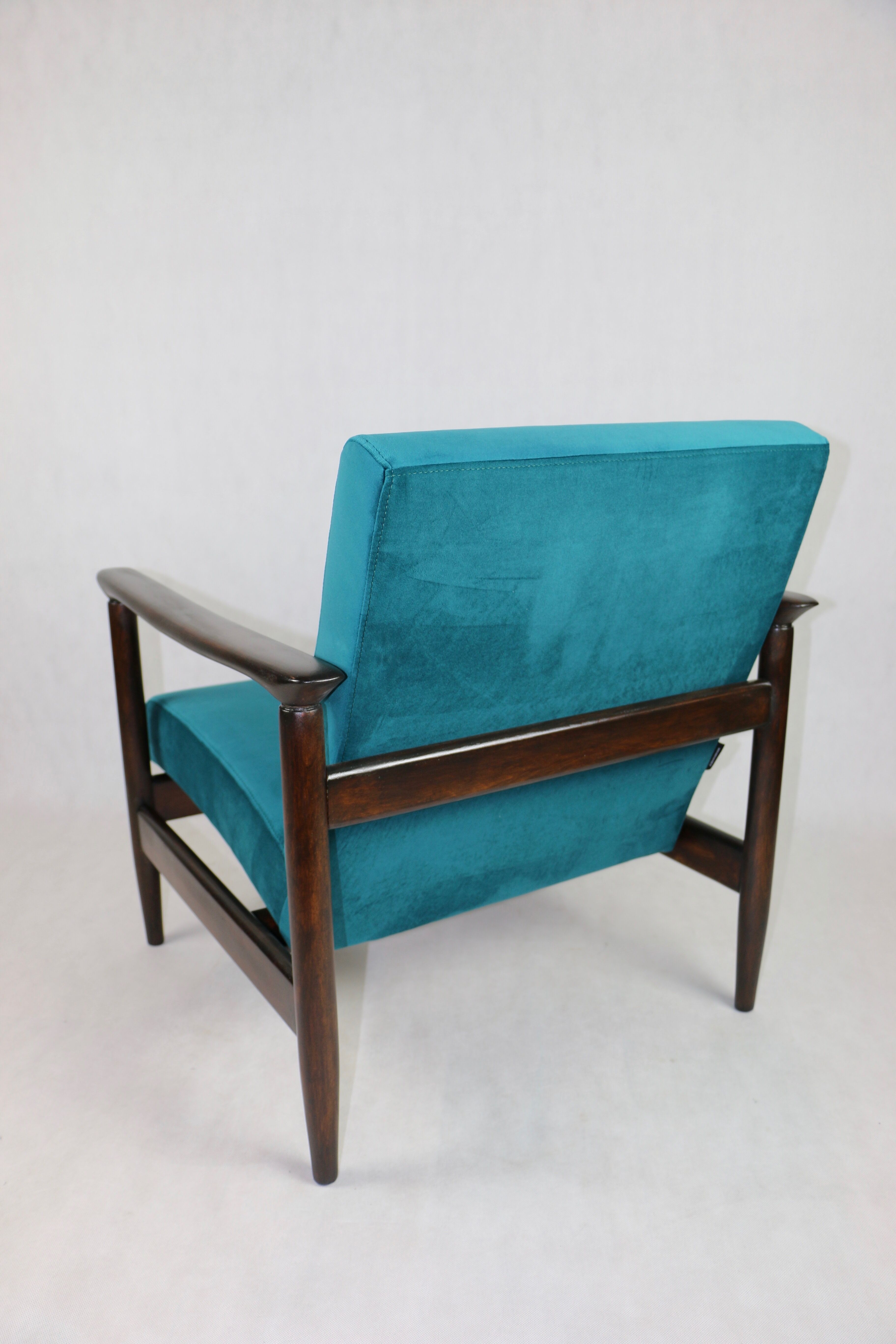 Fauteuil GFM-142 en velours vert par Edmund Homa, années 1970