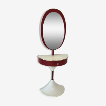Red and white dressing table