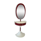Red and white dressing table