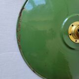 Suspension in green and white enamelled sheet metal