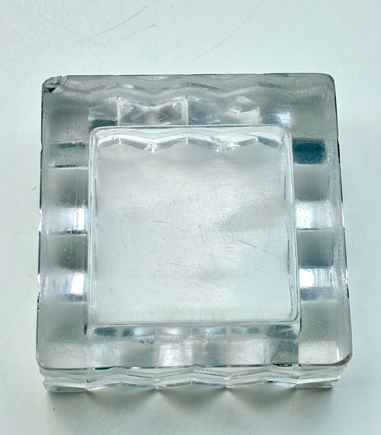 Lalique two ashtrays