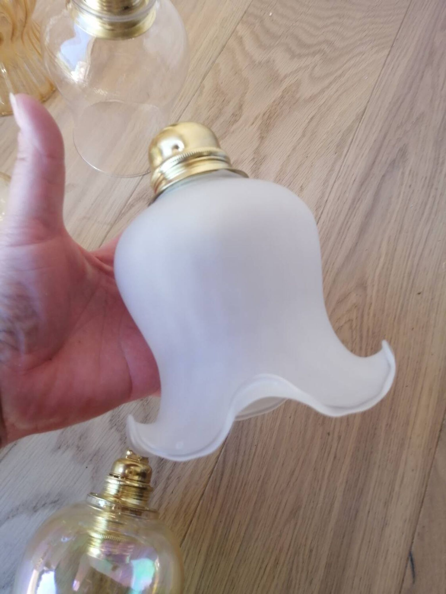 Lot de 7 suspensions globes vintage en verre