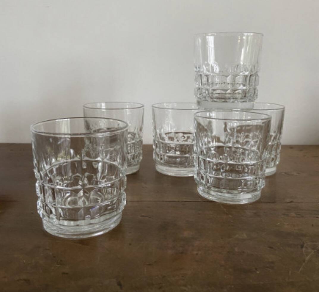 Luminarc Quadrille whisky service: decanter & 6 glasses from the 1970s.