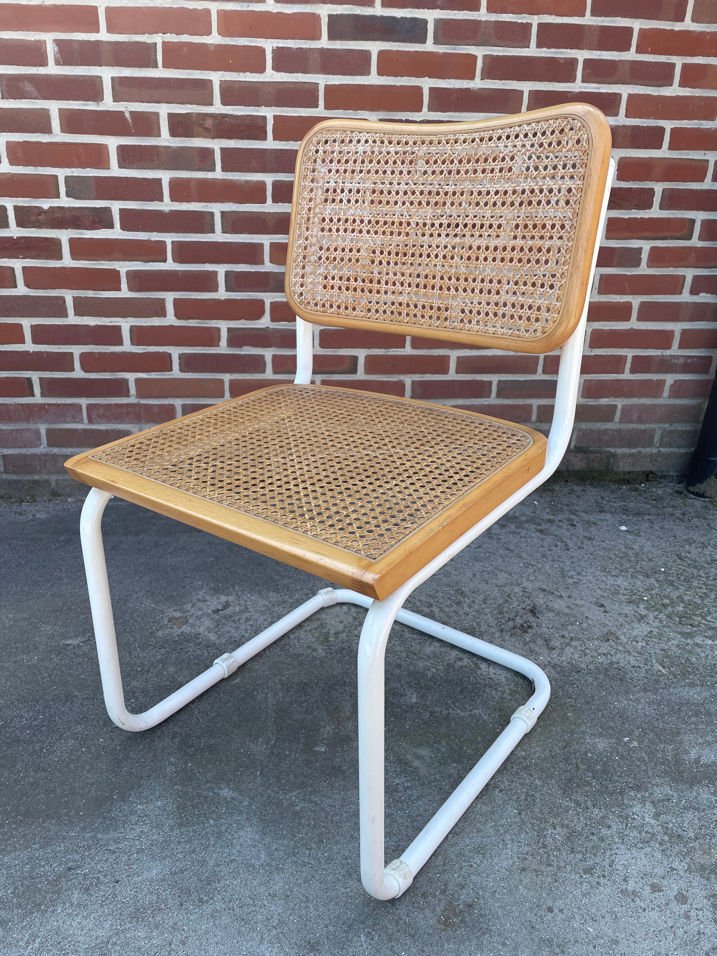 Cesca design chair b32 model white