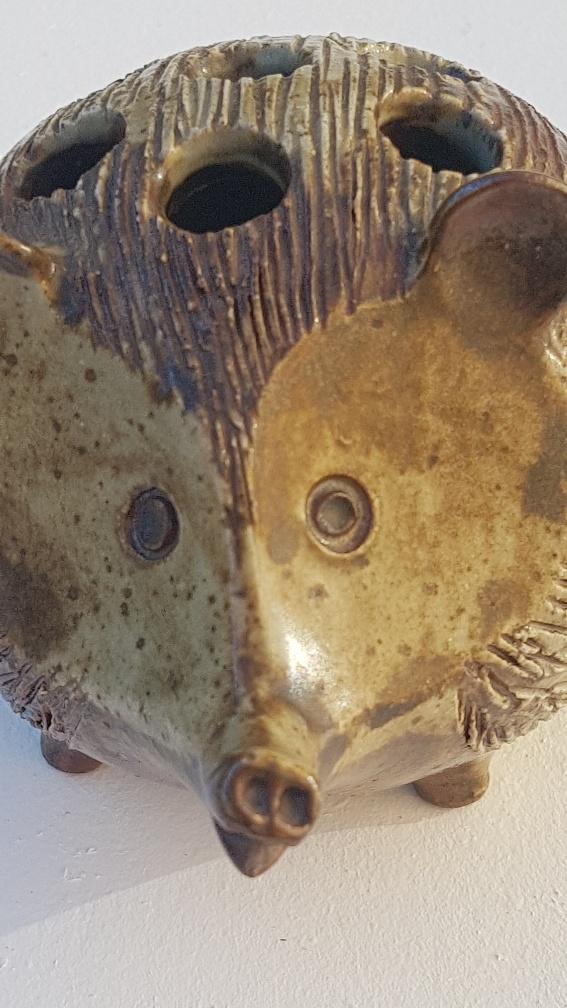 Guy Roland Marcy hedgehog spades