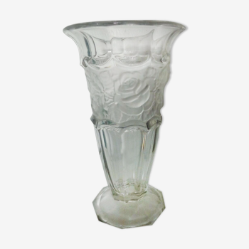 Glass vase garland of flowers in frosted glass art nouveau period