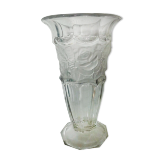 Vase en verre guirlande de fleurs en verre depoli epoque art nouveau