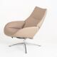 Fauteuil en cuir avec repose-pieds. Modèle Lotus. Edition: Kebe. Danemark