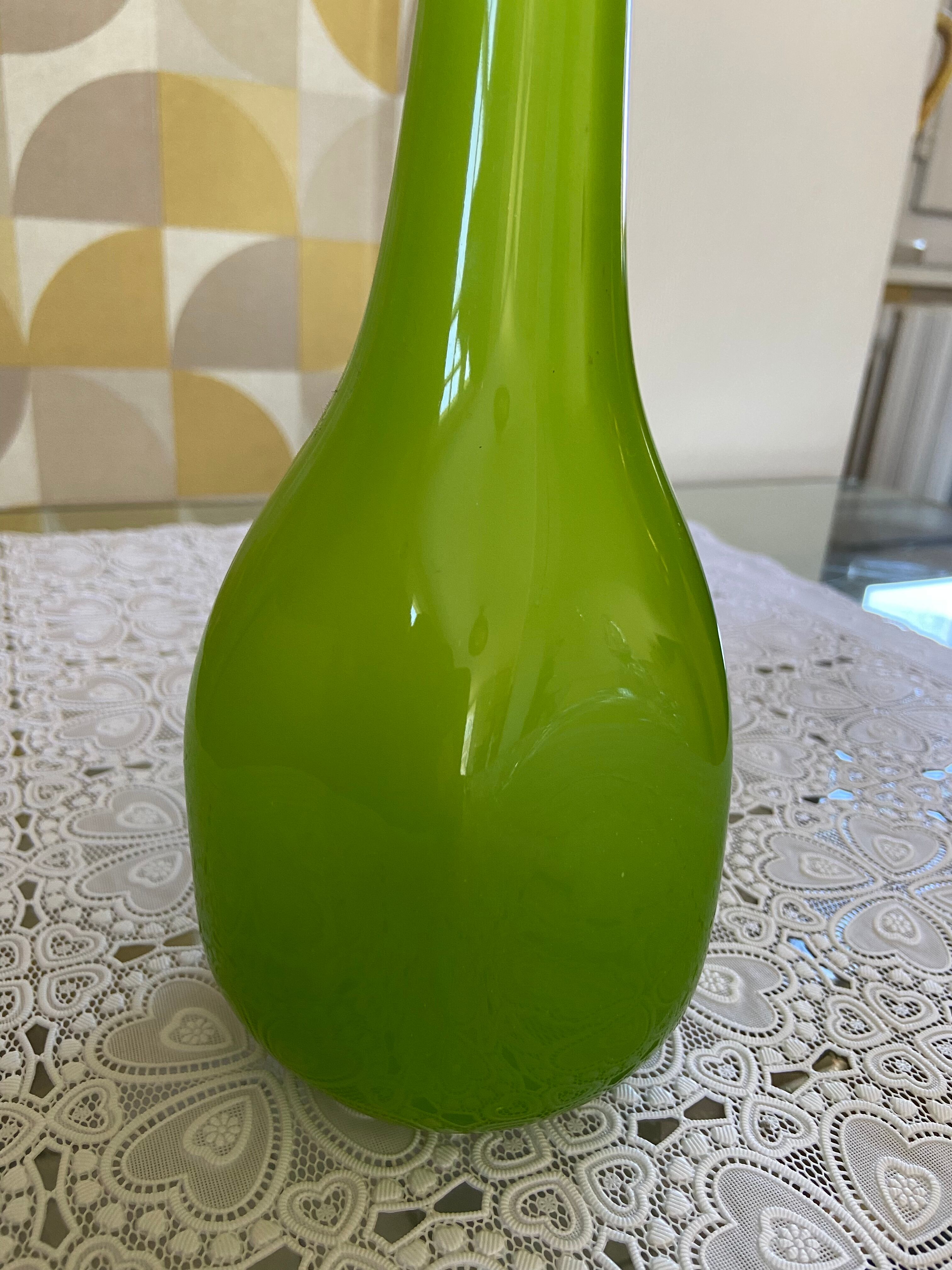 Soliflorous vase