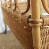Rattan bed