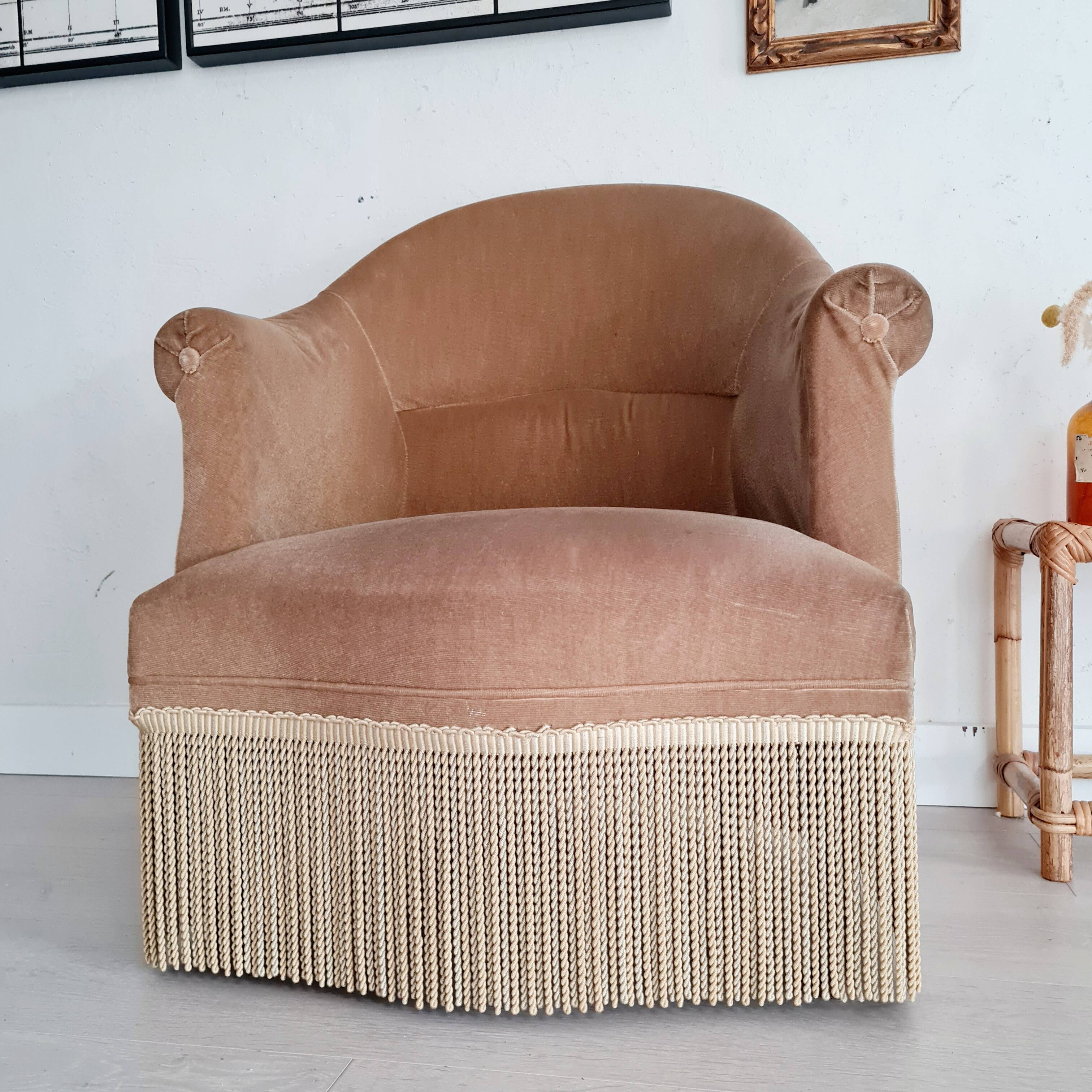 Fauteuil crapaud velours beige doré
