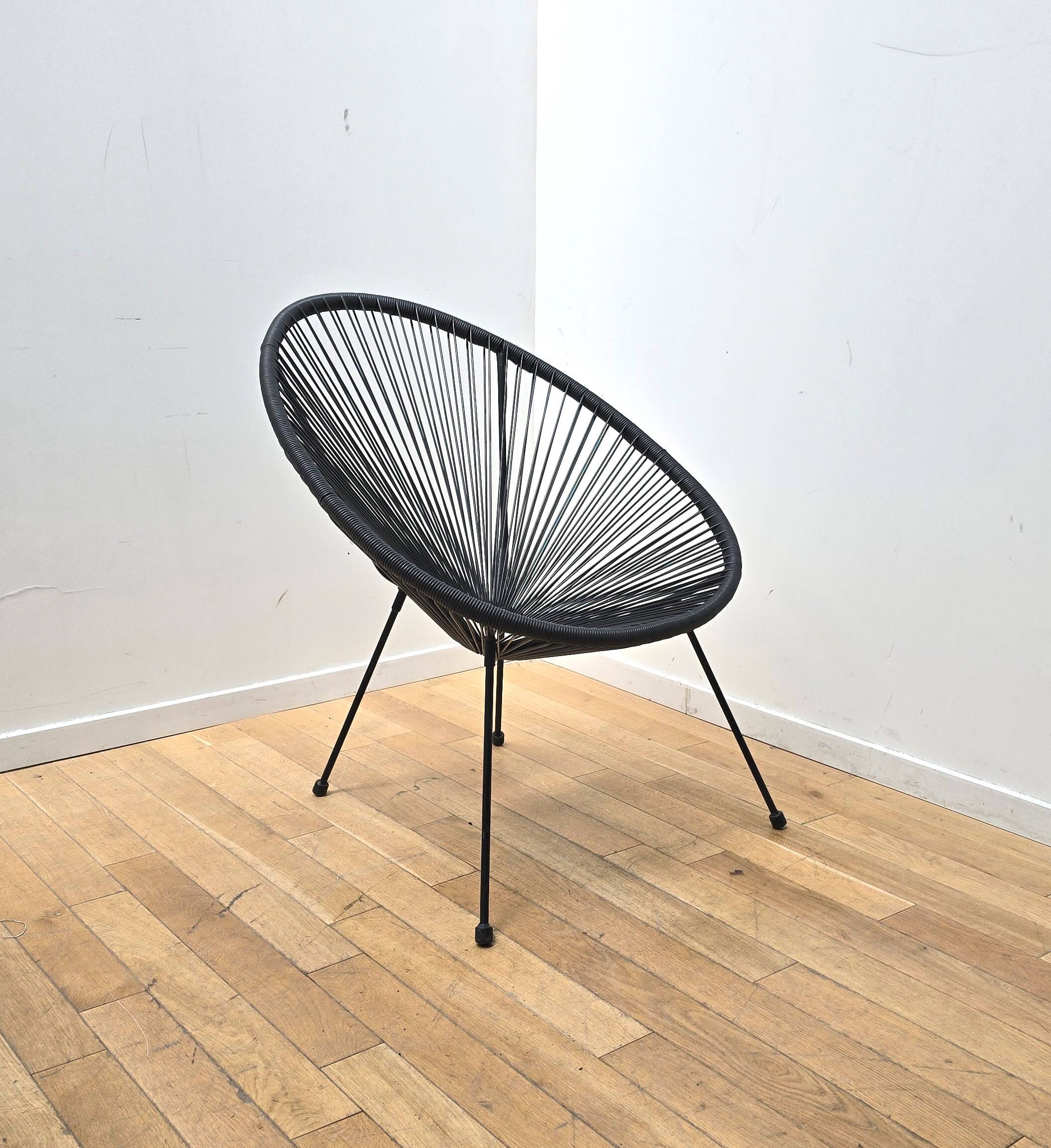 Acapulco chair