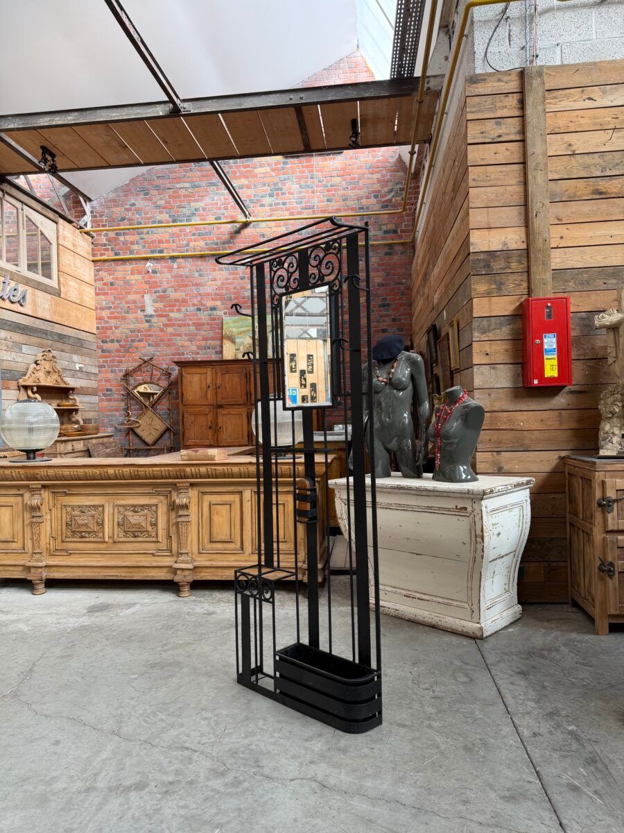 Art Deco entrance hall wardrobe
