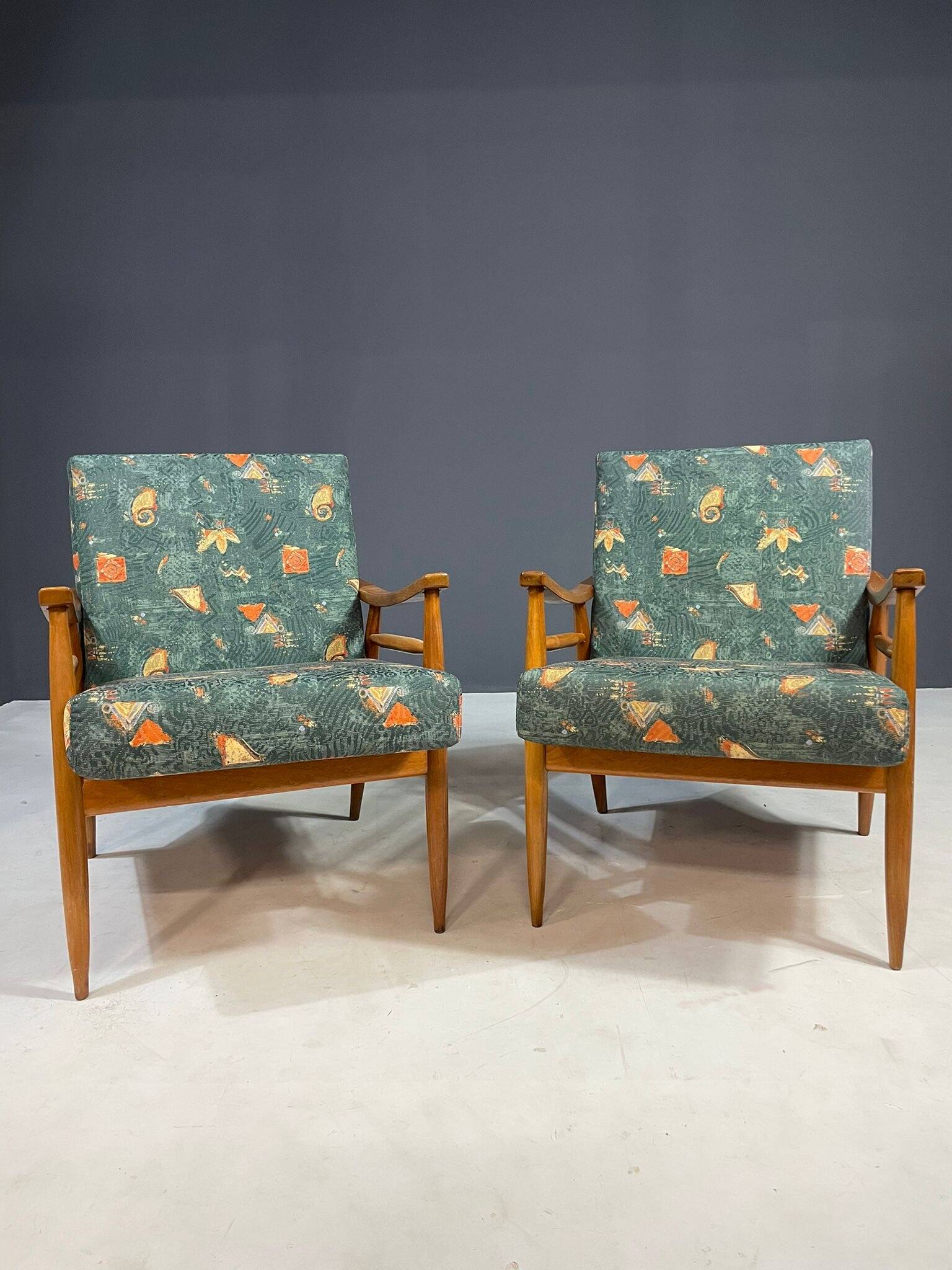Paire de fauteuils de salon modernes du milieu du siècle, Tchécoslovaquie, années 1960