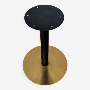 bistro table legs in black and gold metal