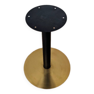 bistro table legs in black and gold metal