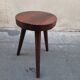 Tabouret tripode en bois