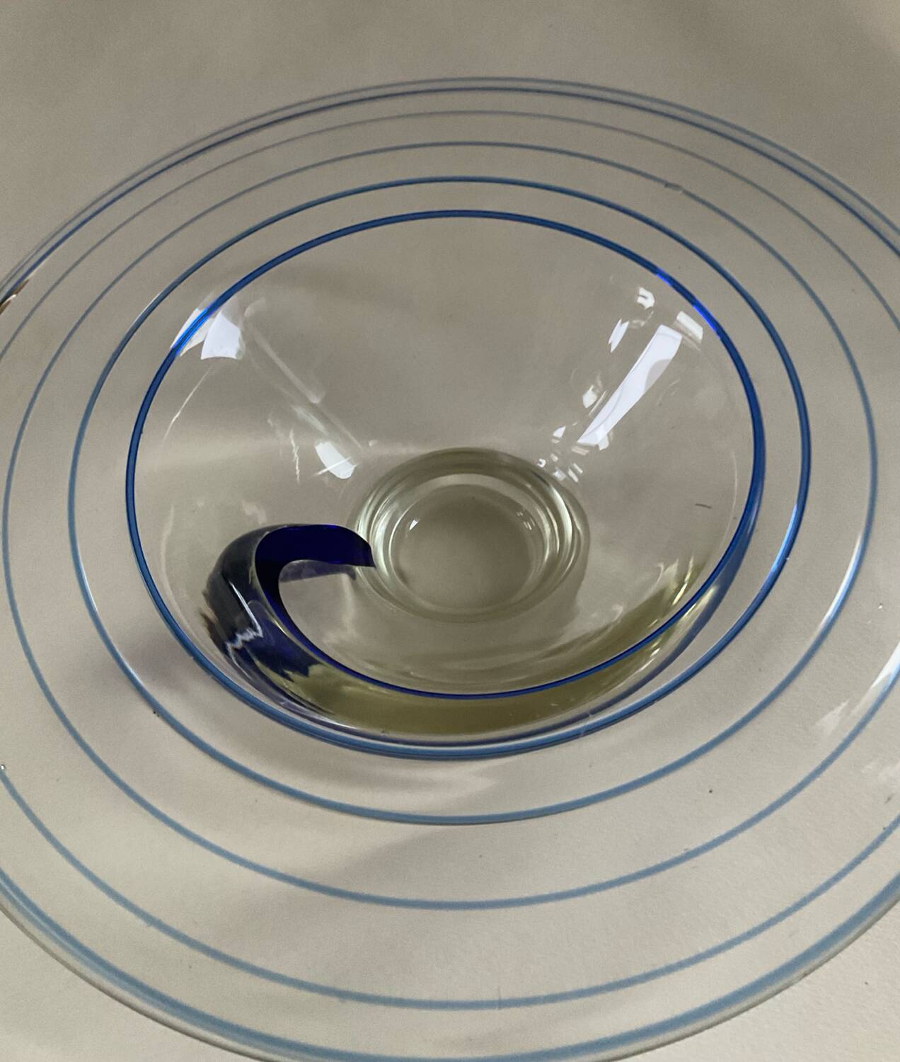 Vintage glass paste pocket bowl