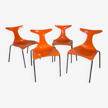 4 orange chairs Delfy chairs design Gino Carollo Ciacci Kreaty