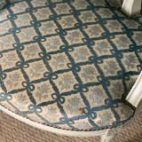 Paire de fauteuils médaillons Louis XVI