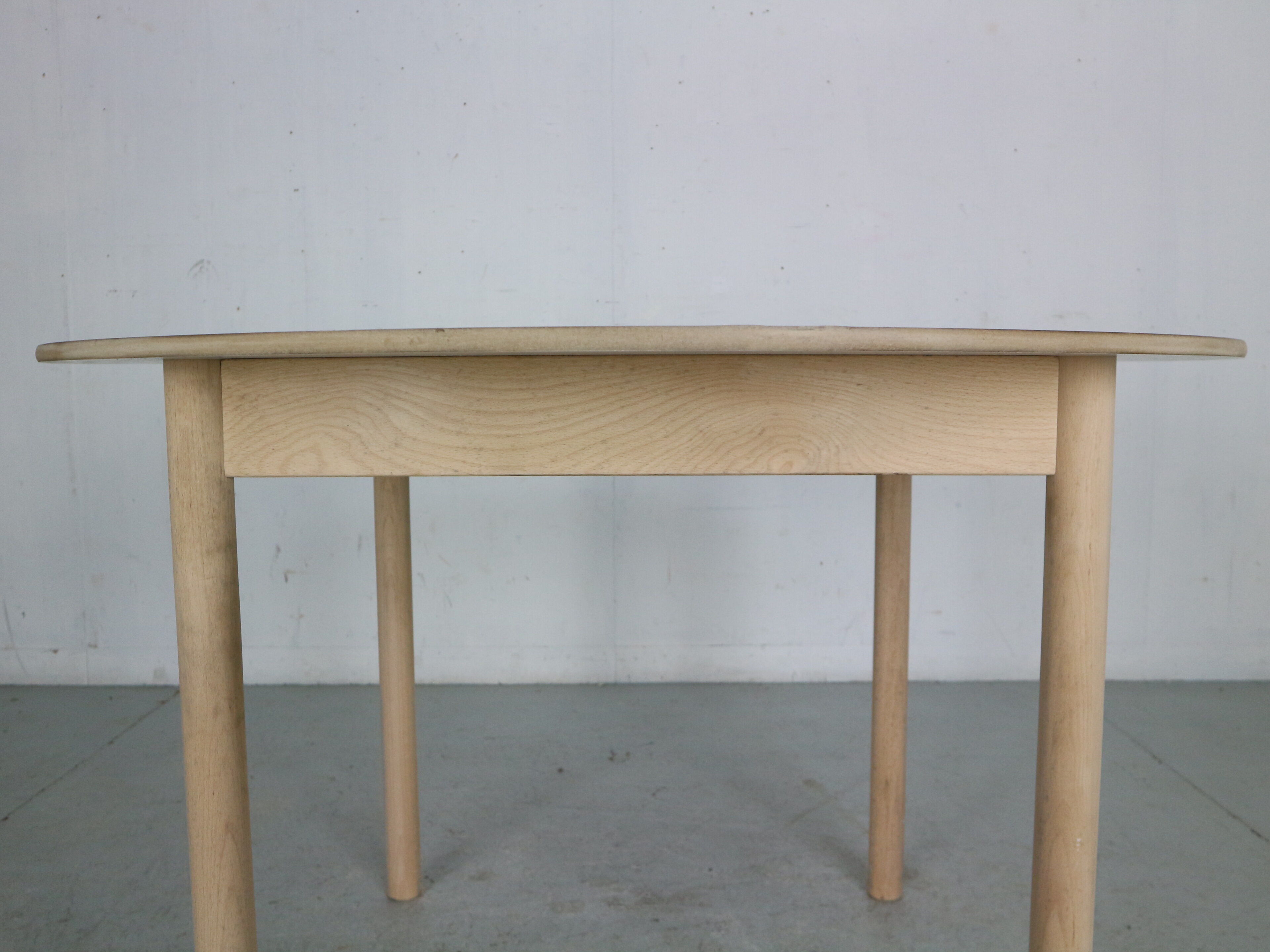 FDB Møbler Flip-Top Oak Round Dining Table By Børge Mogensen