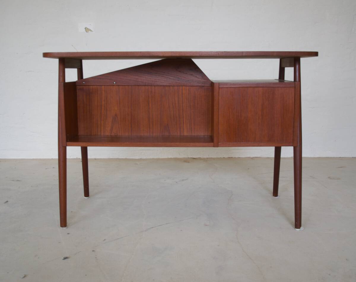 Teak Desk By Gunnar Nielsen For Tibergaard, 1960s.