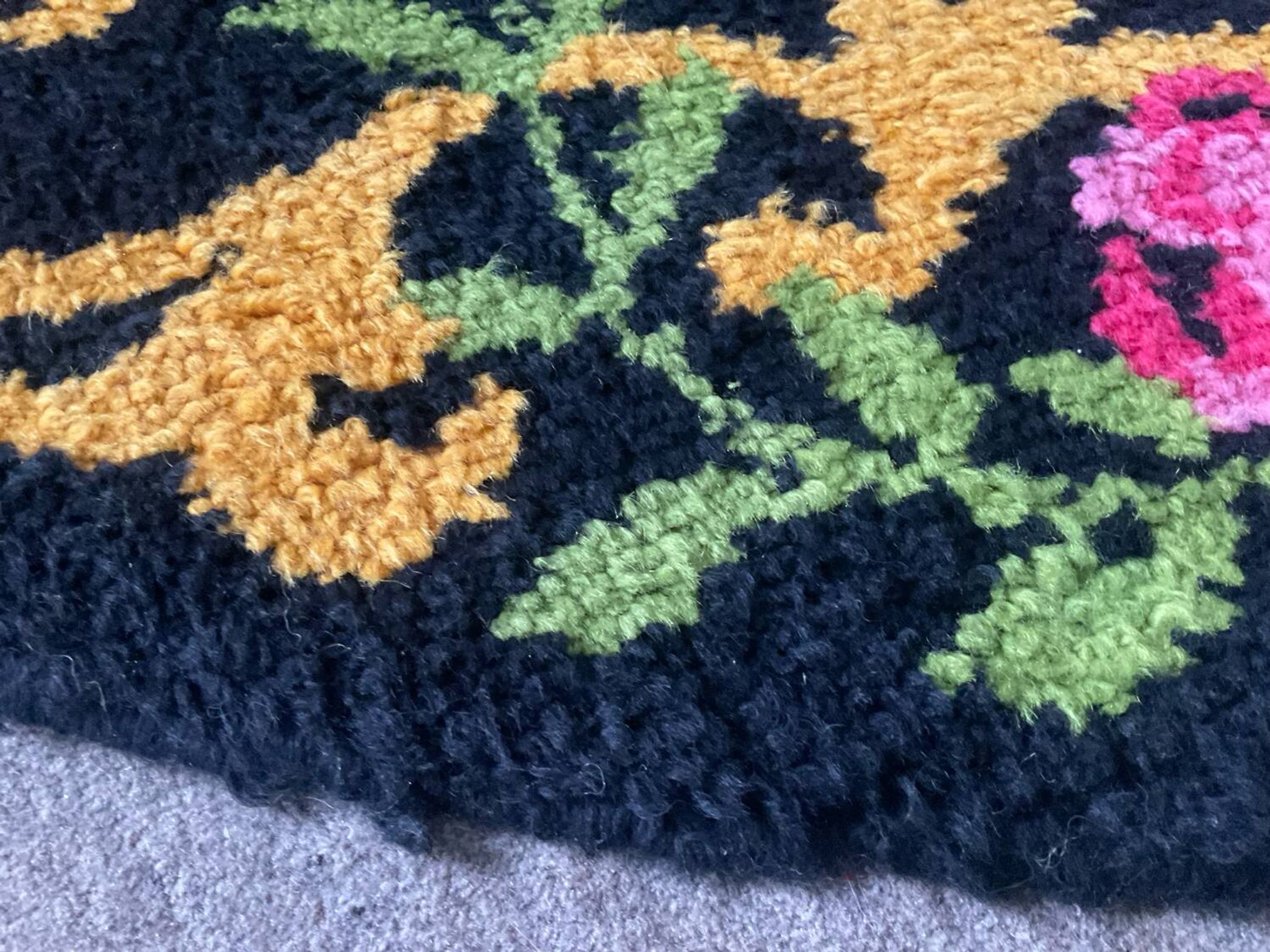 Tapis rond vintage en laine 150cm années 70