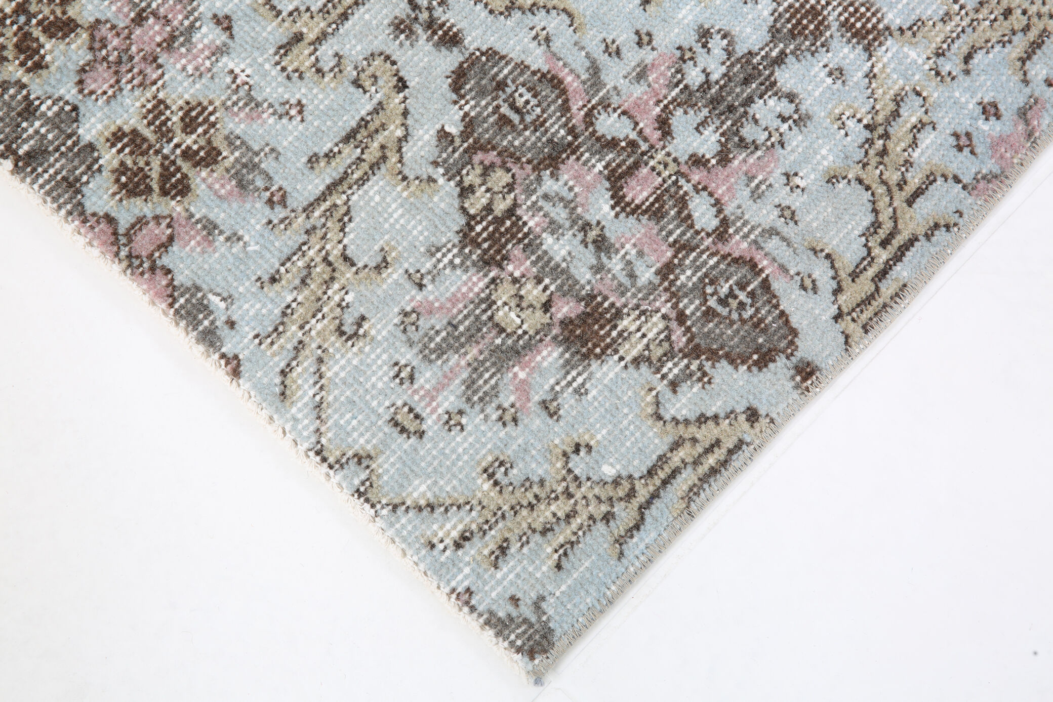 Light blue floral carpet 203x118cm