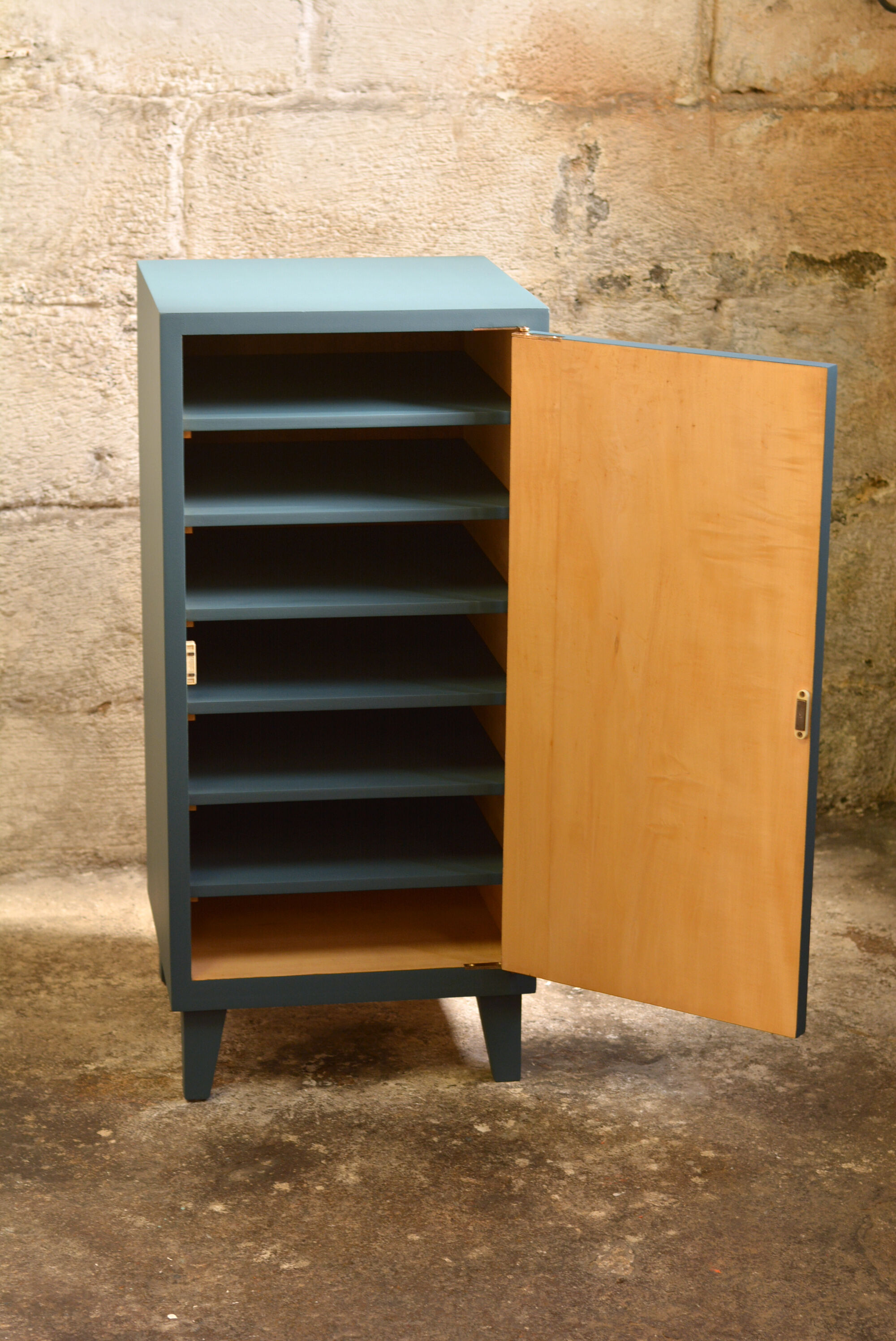 Meuble de rangement vintage