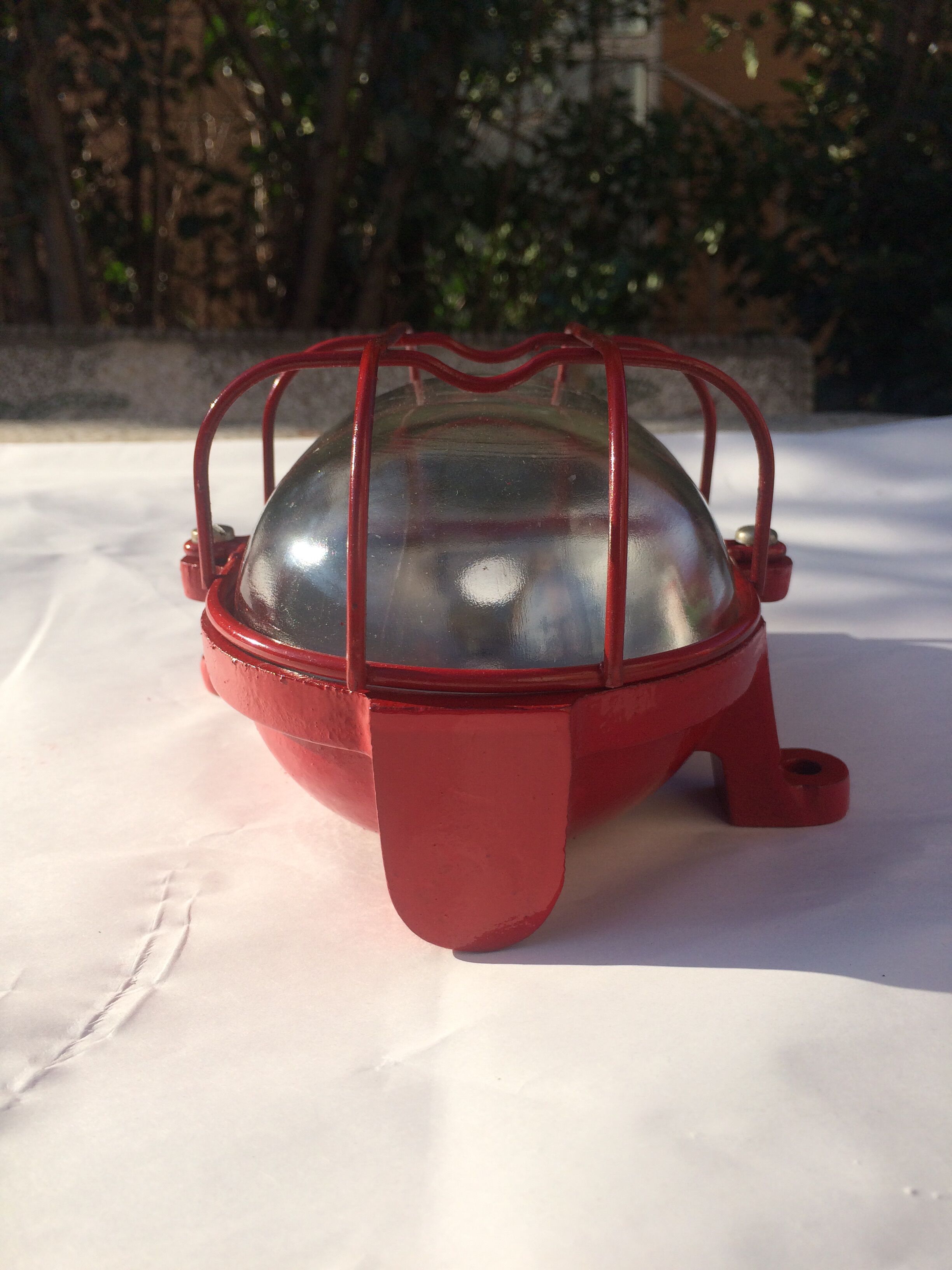 2 industrial wall lamps