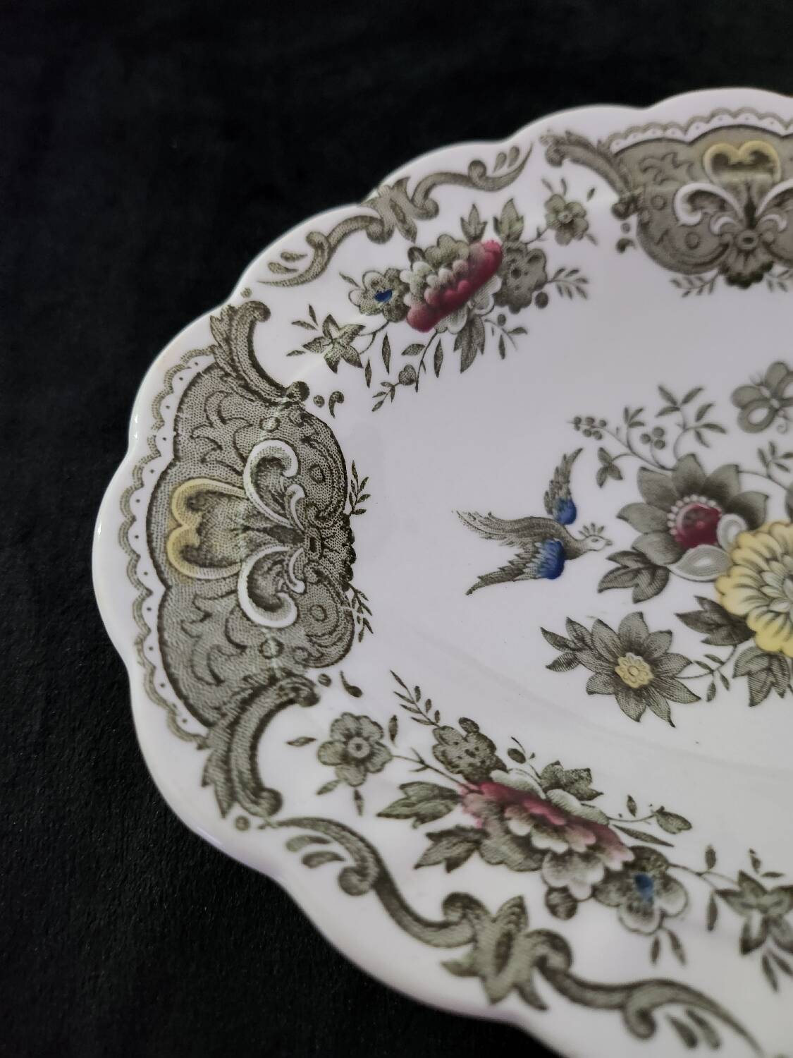 Ridgway Windsor empty pocket tray, English bird decor