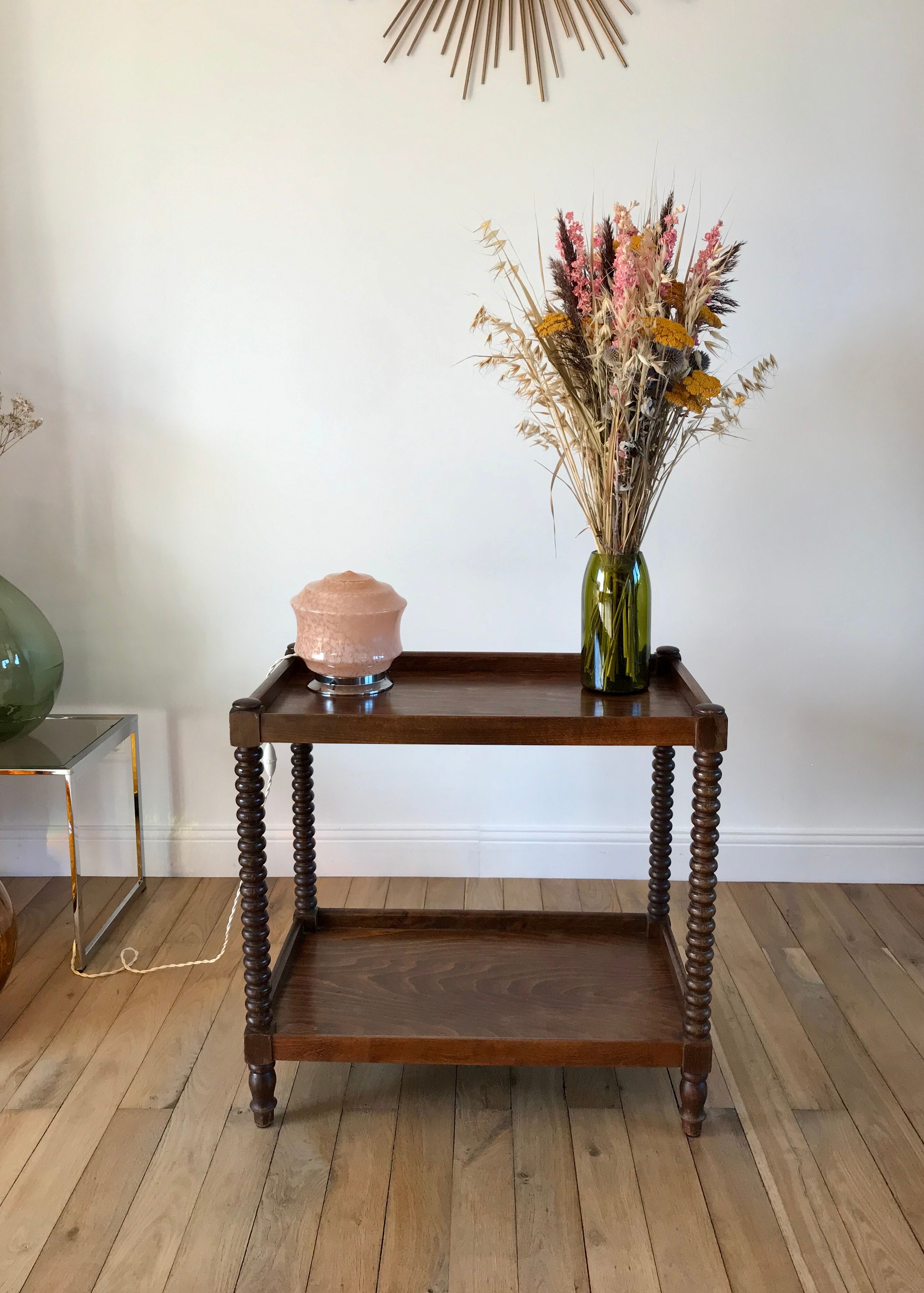 Wooden service turned 70s