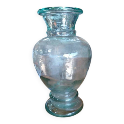 Grand vase massif en verre soufflé