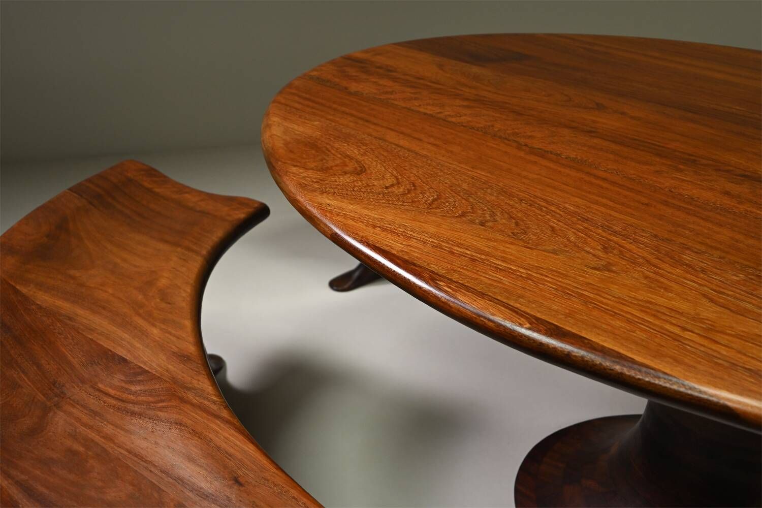Oval dining set by Marc van Rampeberg for Rampelberg Designs, Kenya Afrik.