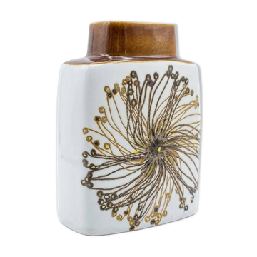 Jarron Fajance from Royal Copenhagen designed by Ellen Malmer.