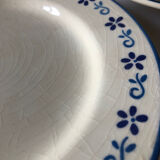 6 flat antique plates in blue white earthenware