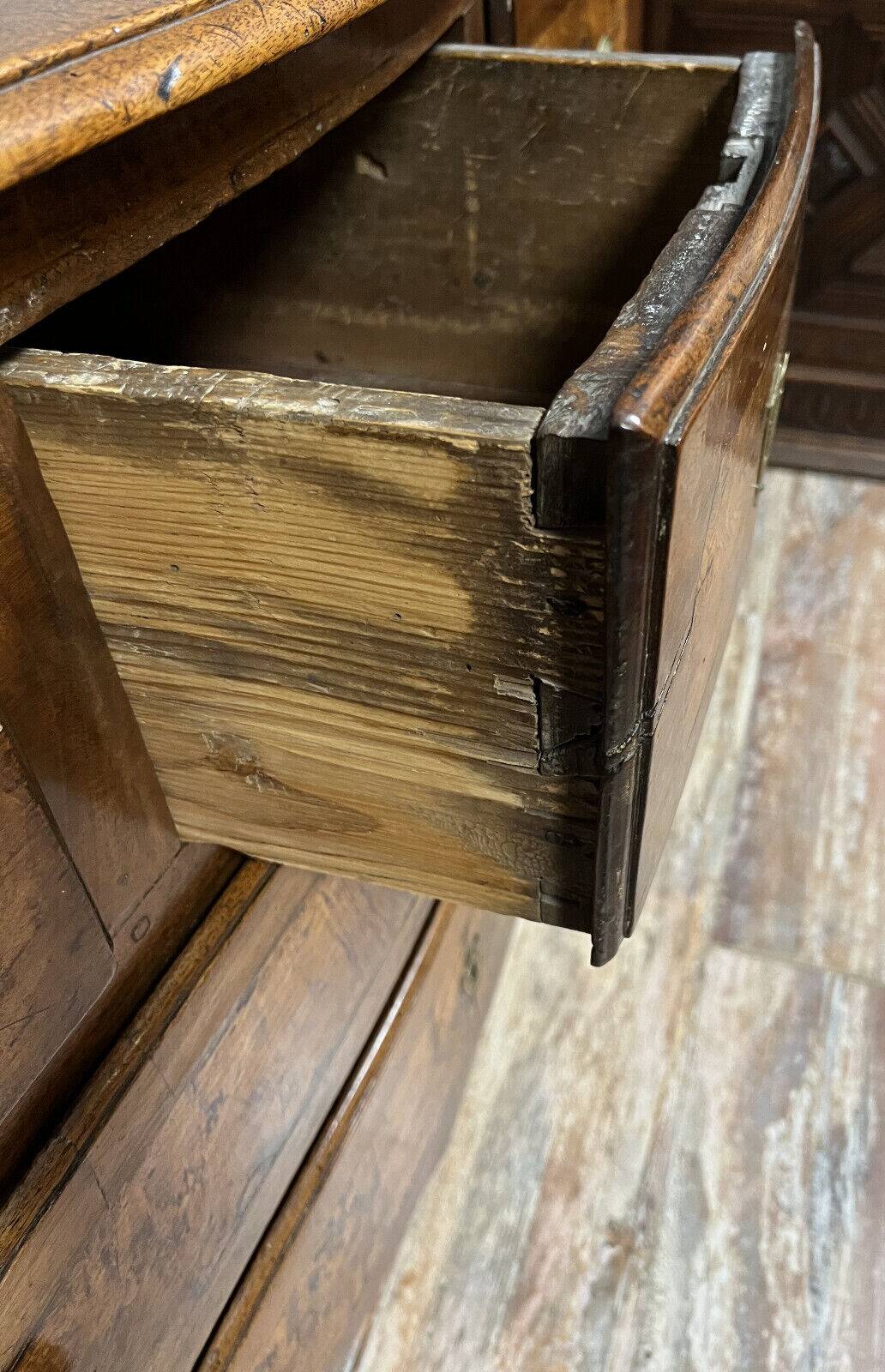 Louis XV period curved chest of drawers in walnut and elm burl circa 1750