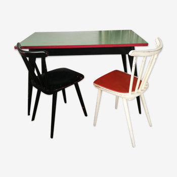 Ensemble table Tolix et 2 chaises scandinave
