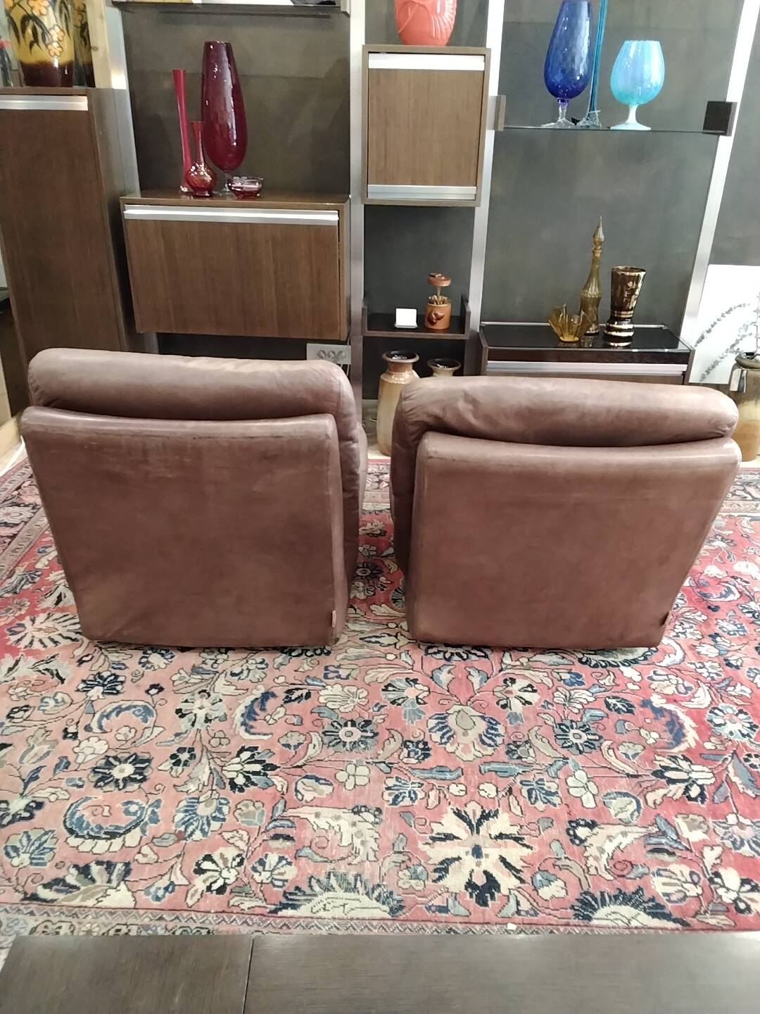 2x Chairs