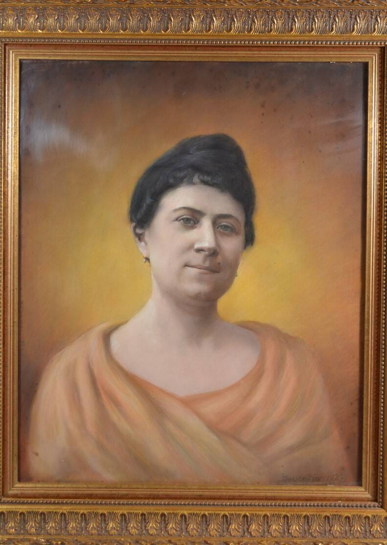 Dessendier (French School of the 20th century) Portrait of a woman in the antique style Pastel signed and dated 1927