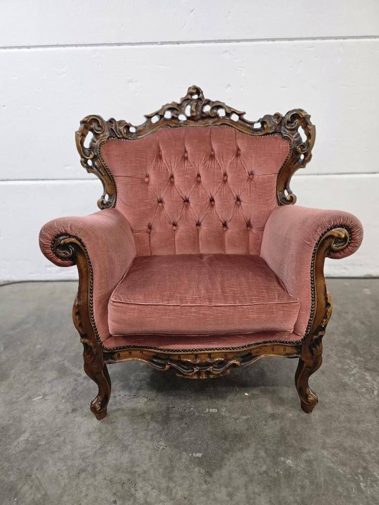 Vintage baroque armchair / single seater armchair / retro chair