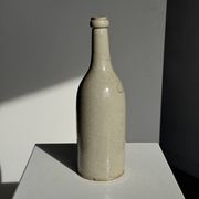 Bouteille vintage en grès beige moucheté H31