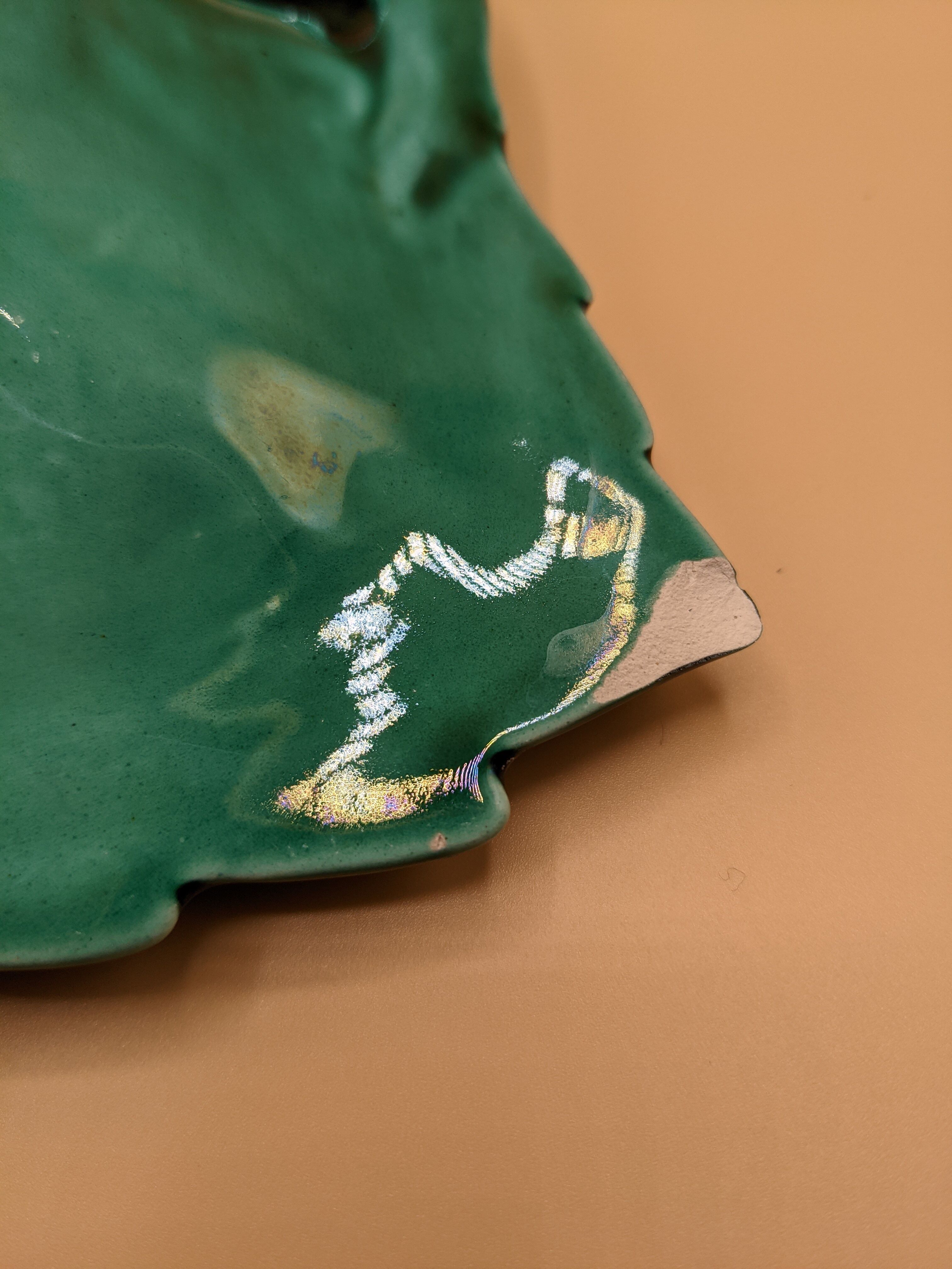 Square dish, french royal barbotine leaf