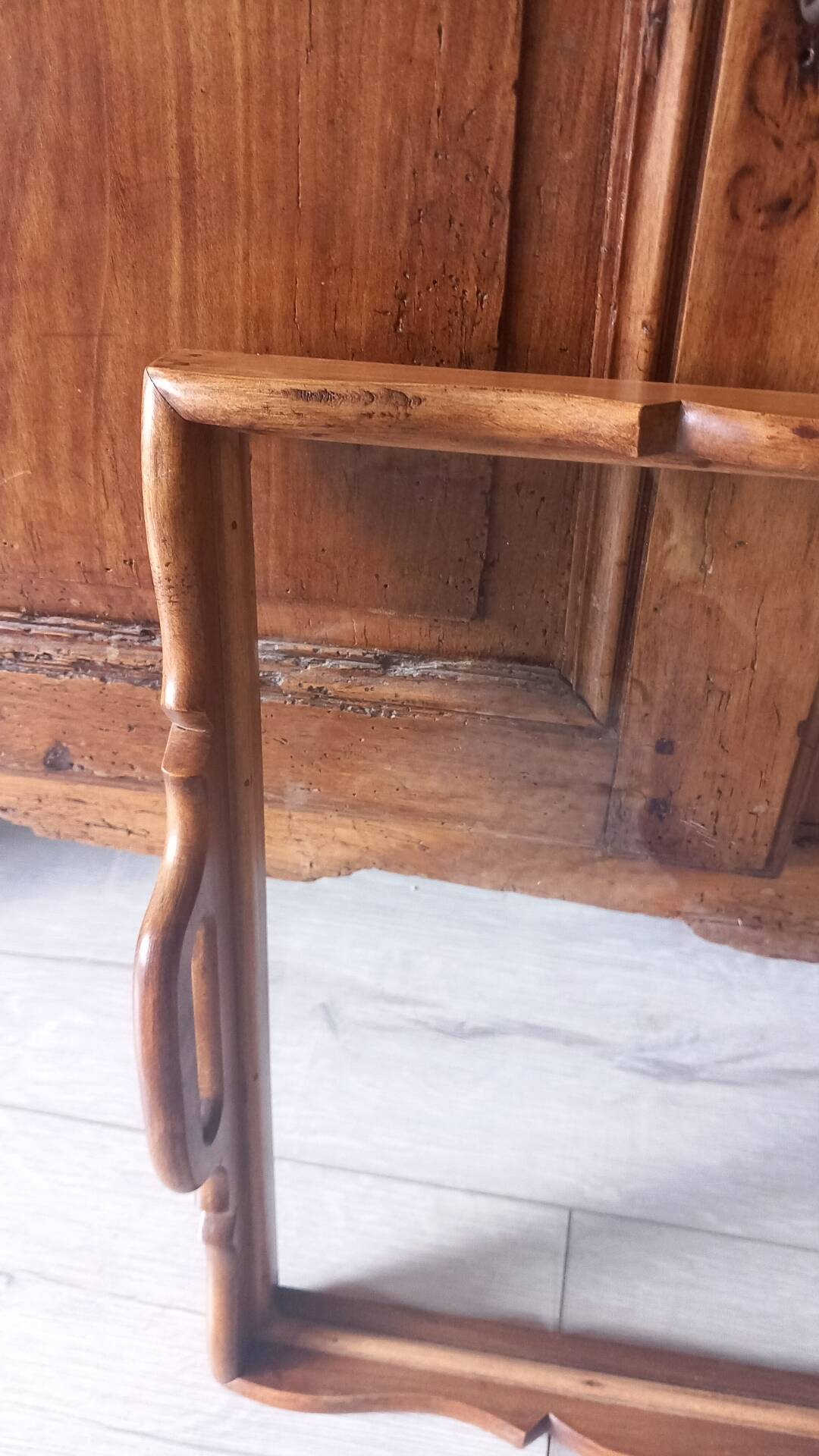 Grand plateau de service bois et verre années 50
