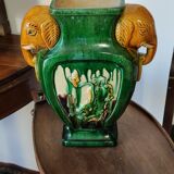 Vase sancai à anse décor éléphant