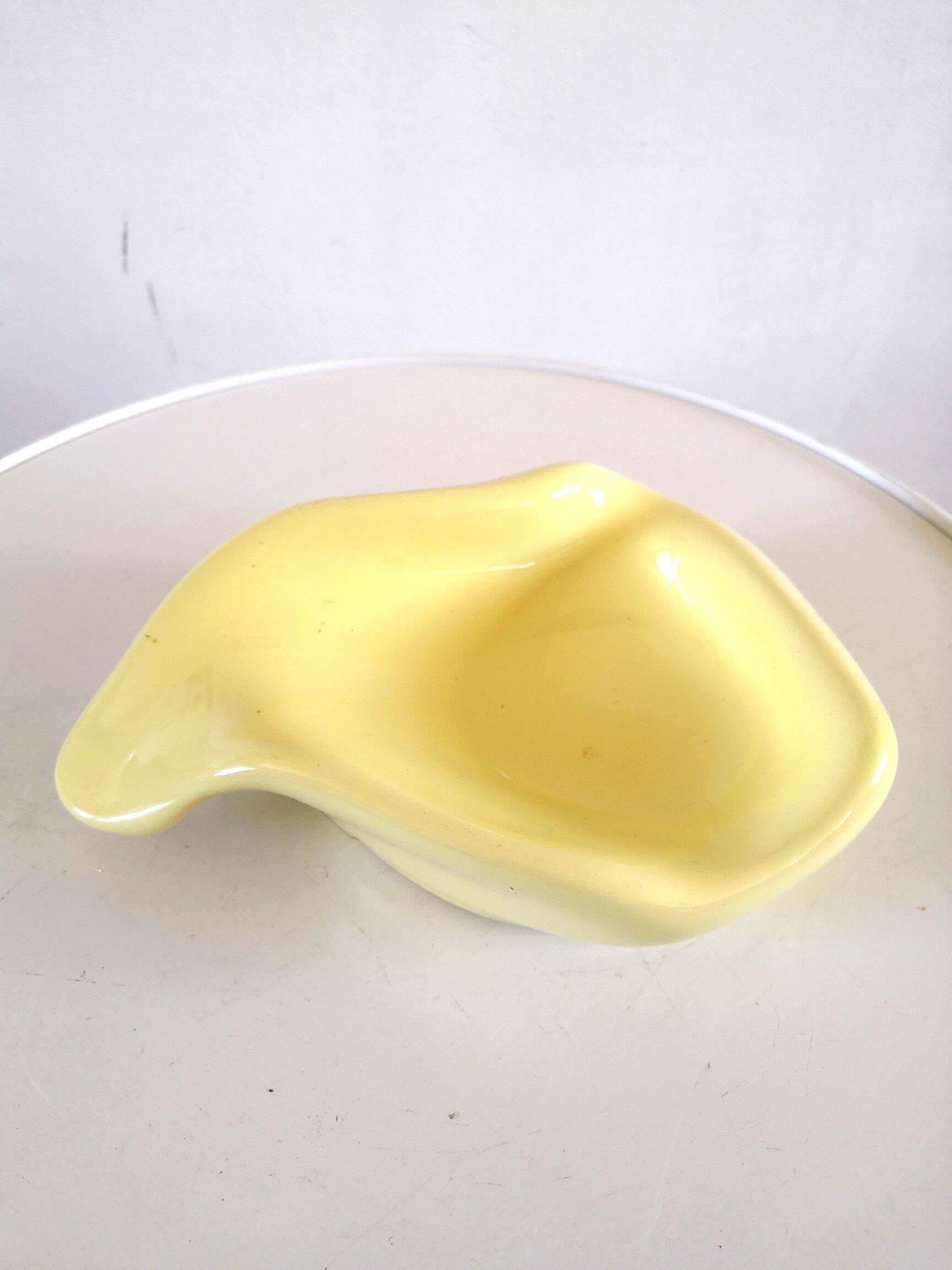 Vide poche cendrier en céramique forme libre années 60