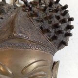 Large bronze Bamoun mask