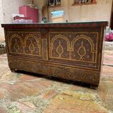 Moroccan chest